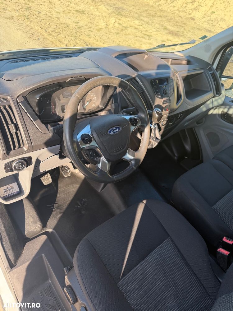Ford Transit - 13