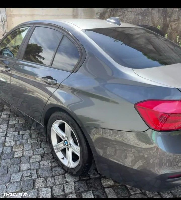 BMW 318 d Line Sport - 6