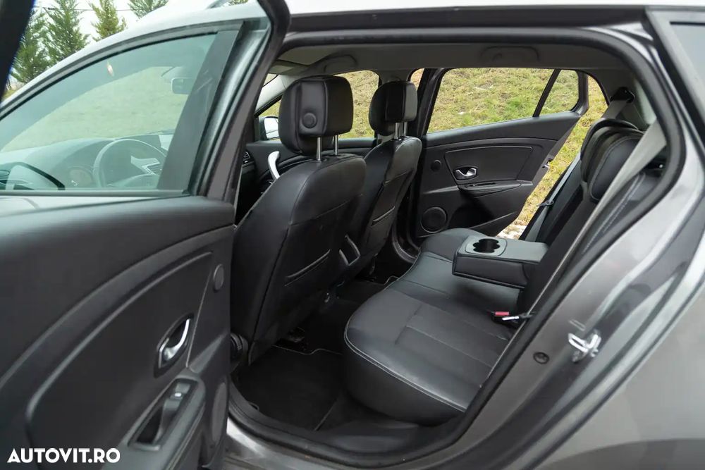 Renault Megane dCi 130 FAP BOSE Edition - 20