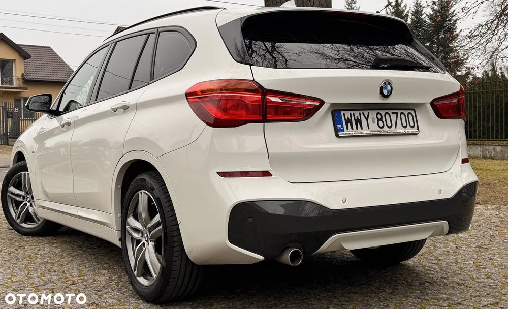 BMW X1 sDrive18d Sport Line - 4