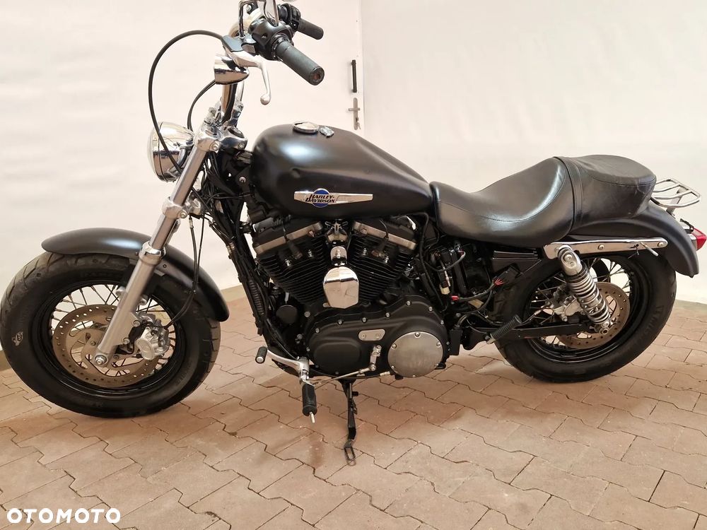 Harley-Davidson Sportster Custom 1200C - 9