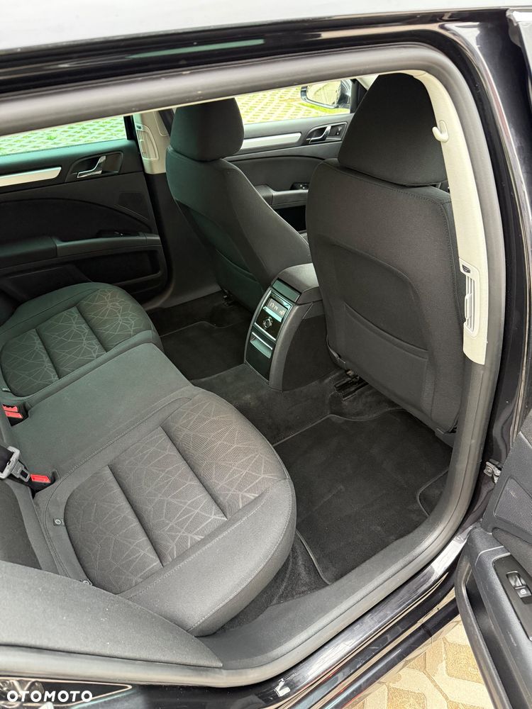 Skoda Superb 1.4 TSI Elegance - 32