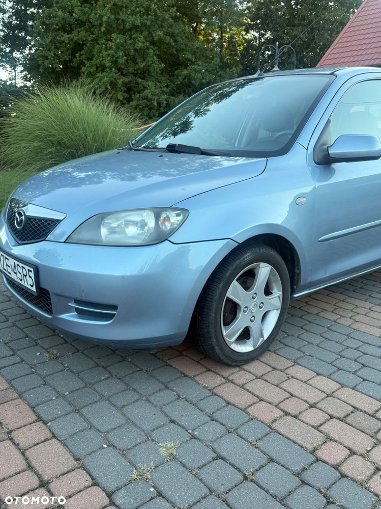 Mazda 2 - 8