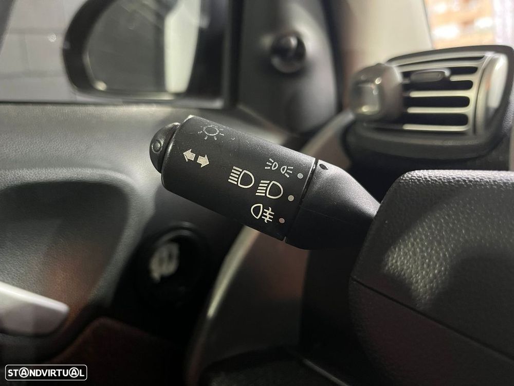 Smart Fortwo Cabrio 0.8 cdi Passion 45 - 22