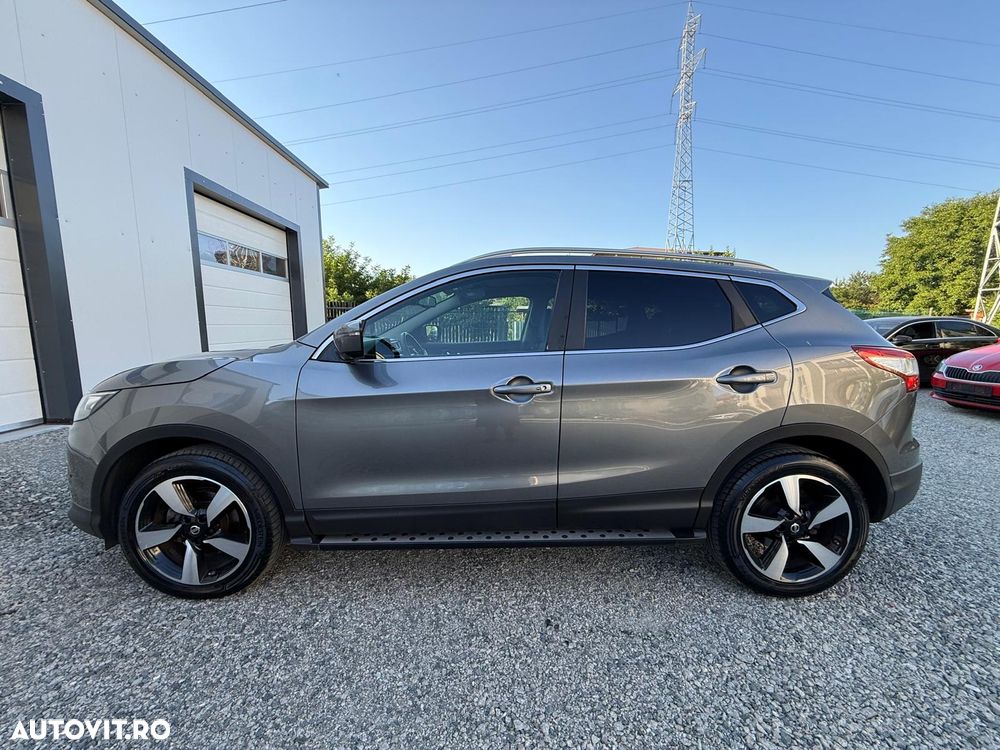 Nissan Qashqai 1.5 DCI N-Connecta - 12