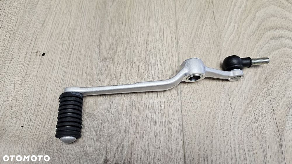 Dźwignia Zmiany Biegów Yamaha YZF-R6 RJ11 / RJ15 / RJ27  2C0-18110-01 - 2