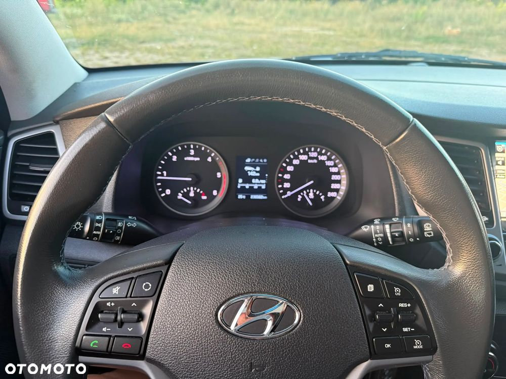Hyundai Tucson blue 1.7 CRDi 2WD Classic - 12