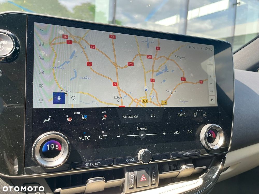 Lexus NX 350h Omotenashi AWD - 16