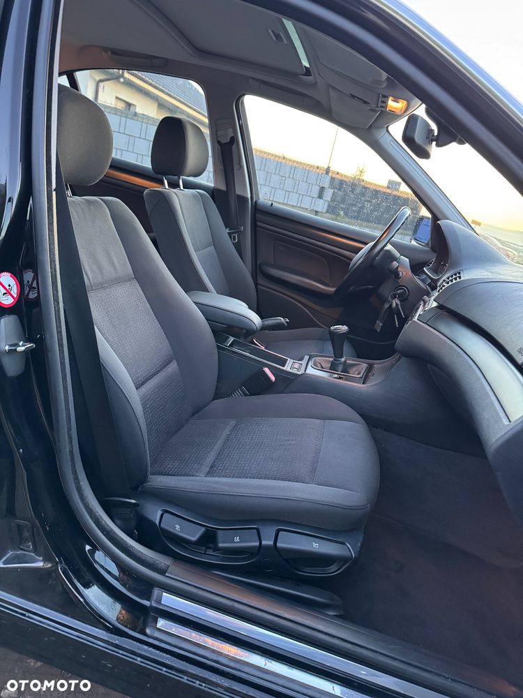 BMW Seria 3 316i Edition Exclusive - 18