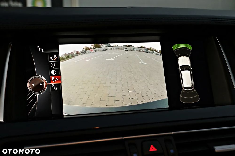 BMW Seria 5 - 25