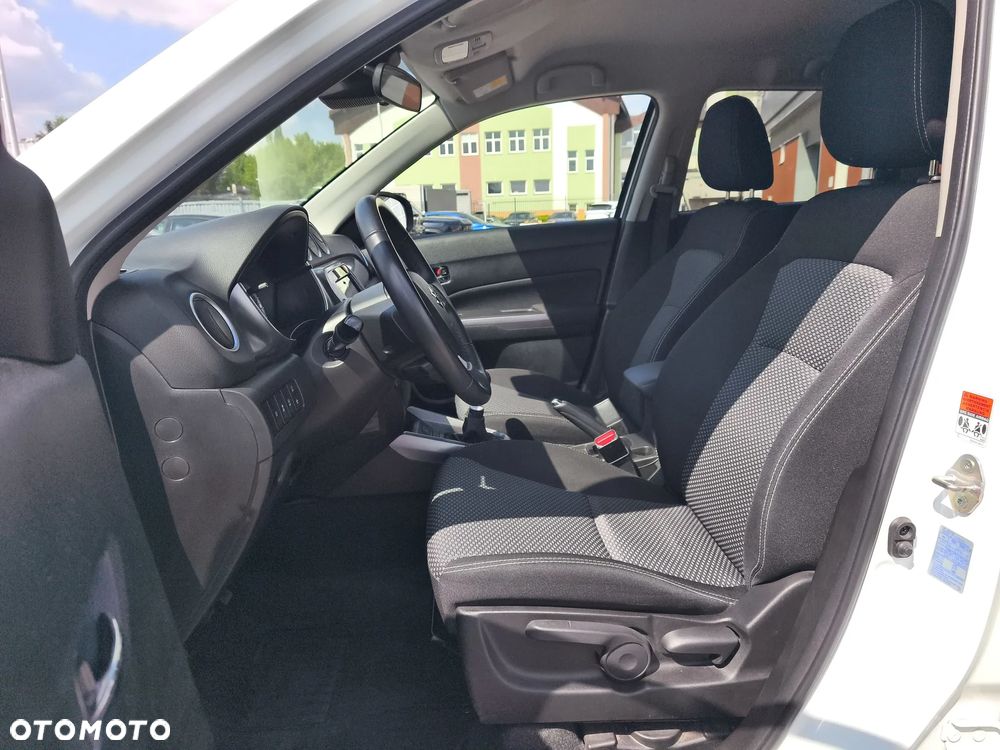 Suzuki Vitara 1.4 Boosterjet Premium 2WD - 13