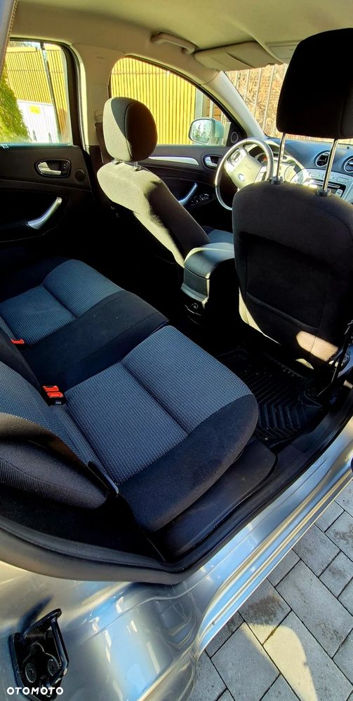 Ford Mondeo 2.0 TDCi Ghia X - 8