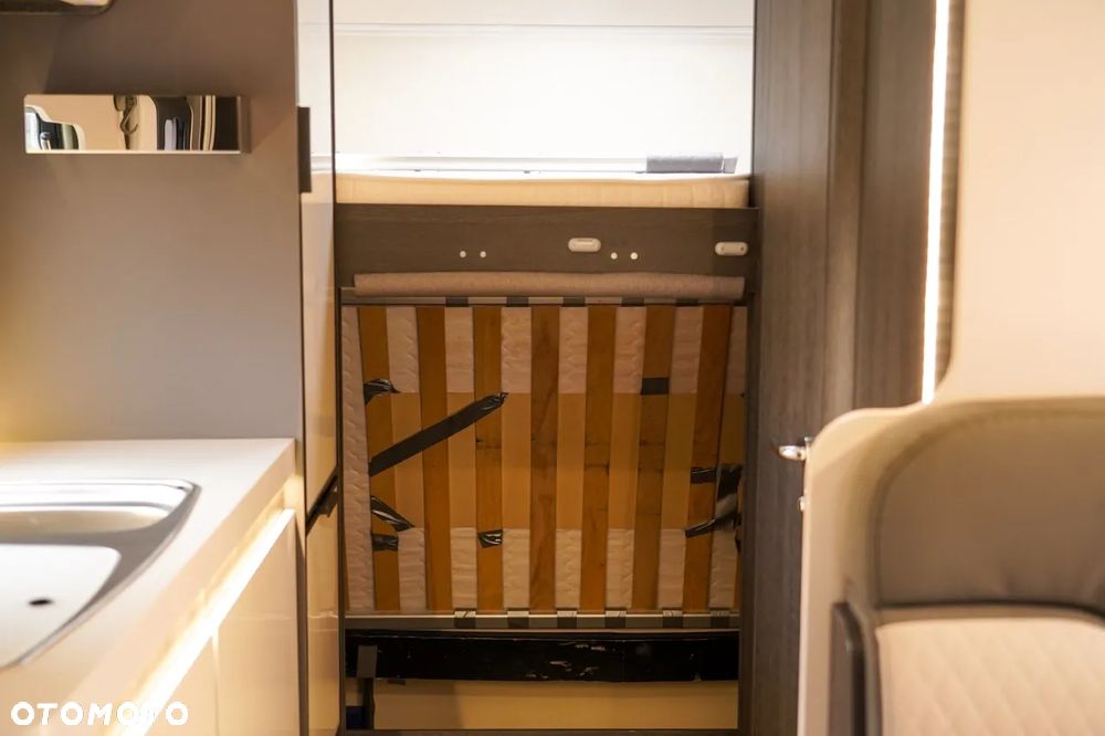 Ford Roller Team Kronos 279M - 33