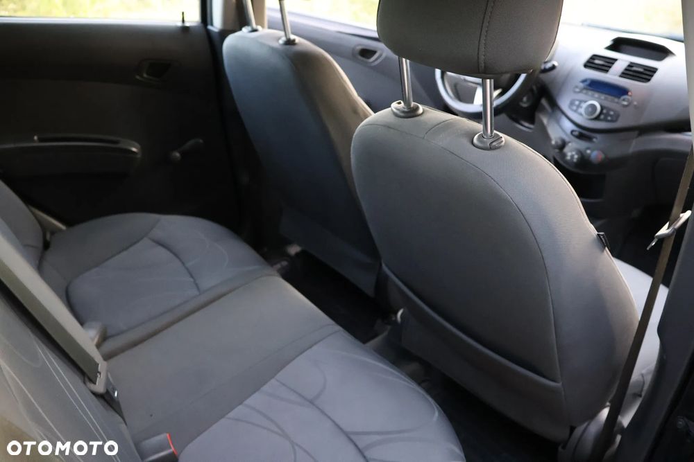 Chevrolet Spark - 16