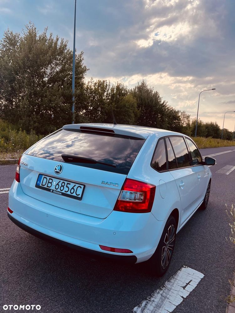Skoda RAPID Spb 1.2 TSI Elegance Max - 14