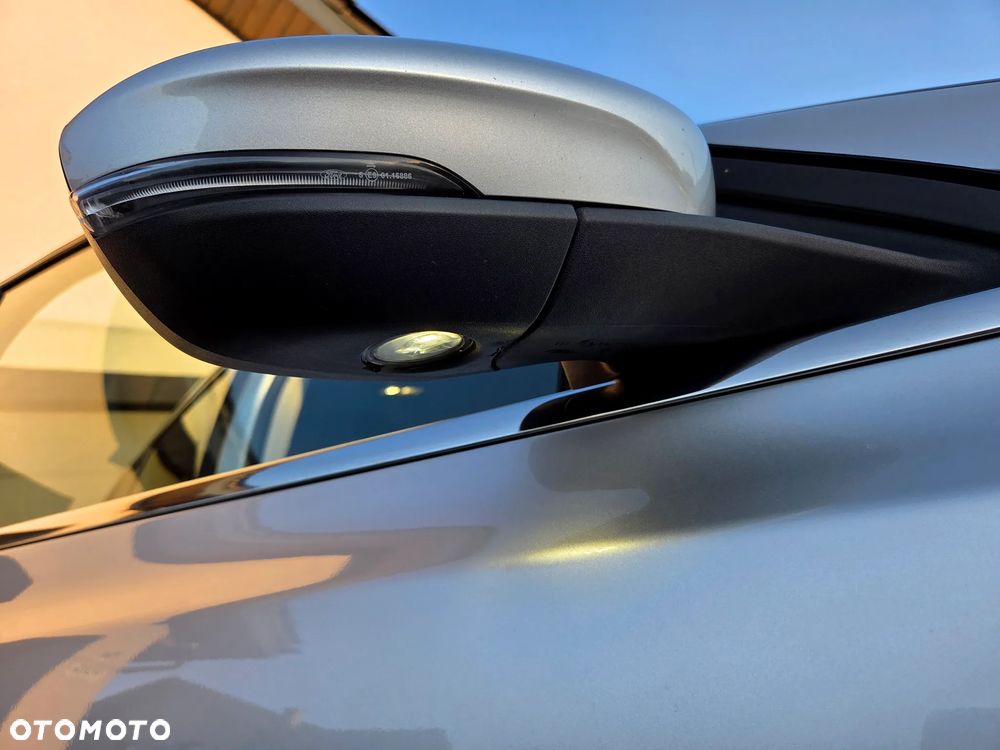 Ford Focus 1.0 EcoBoost Titanium X - 16