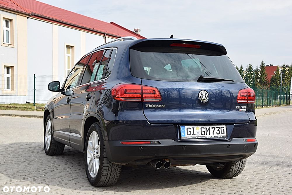 Volkswagen Tiguan 2.0 TDI DPF 4Motion BlueMotion Technology DSG Lounge Sport & Style - 3