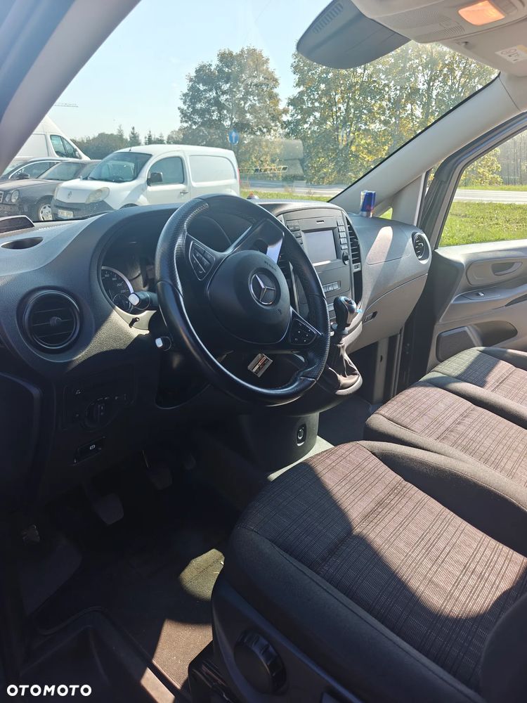 Mercedes-Benz Vito - 19
