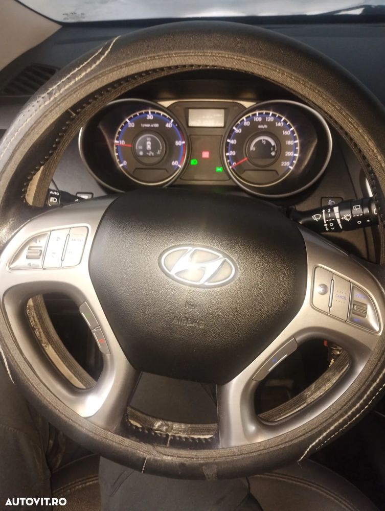 Hyundai ix35 2.0 CRDI 4WD Comfort - 21