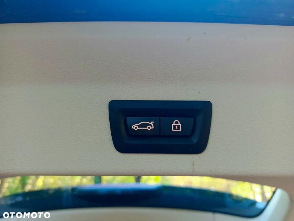 BMW X3 sDrive18d - 25