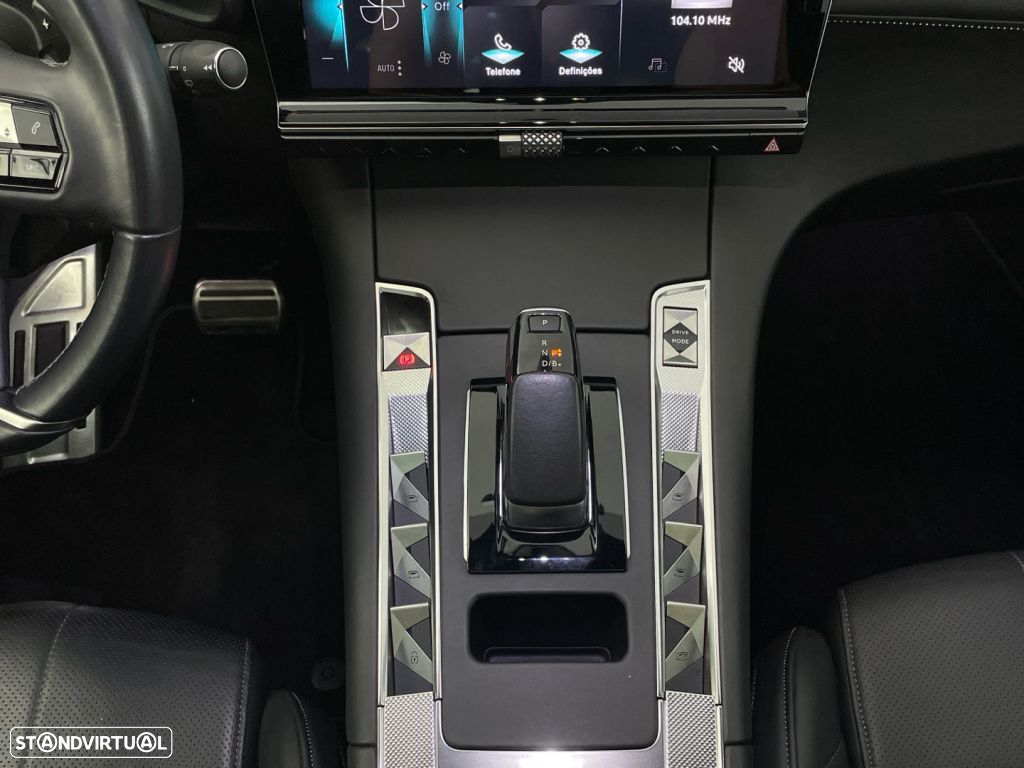 DS DS7 Crossback E-Tense Performance Line EAT8 - 16