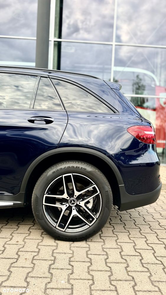 Mercedes-Benz GLC - 18