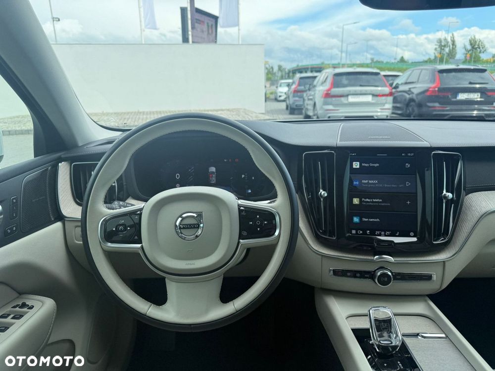Volvo XC 60 - 30