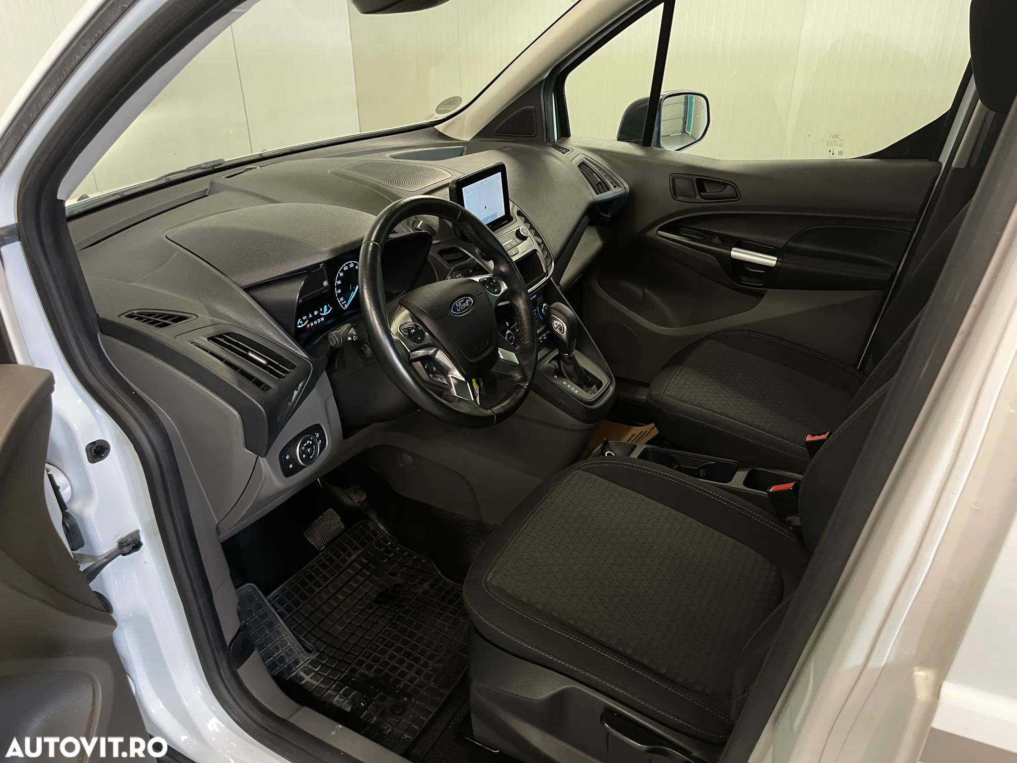 Ford Transit Connect - 5
