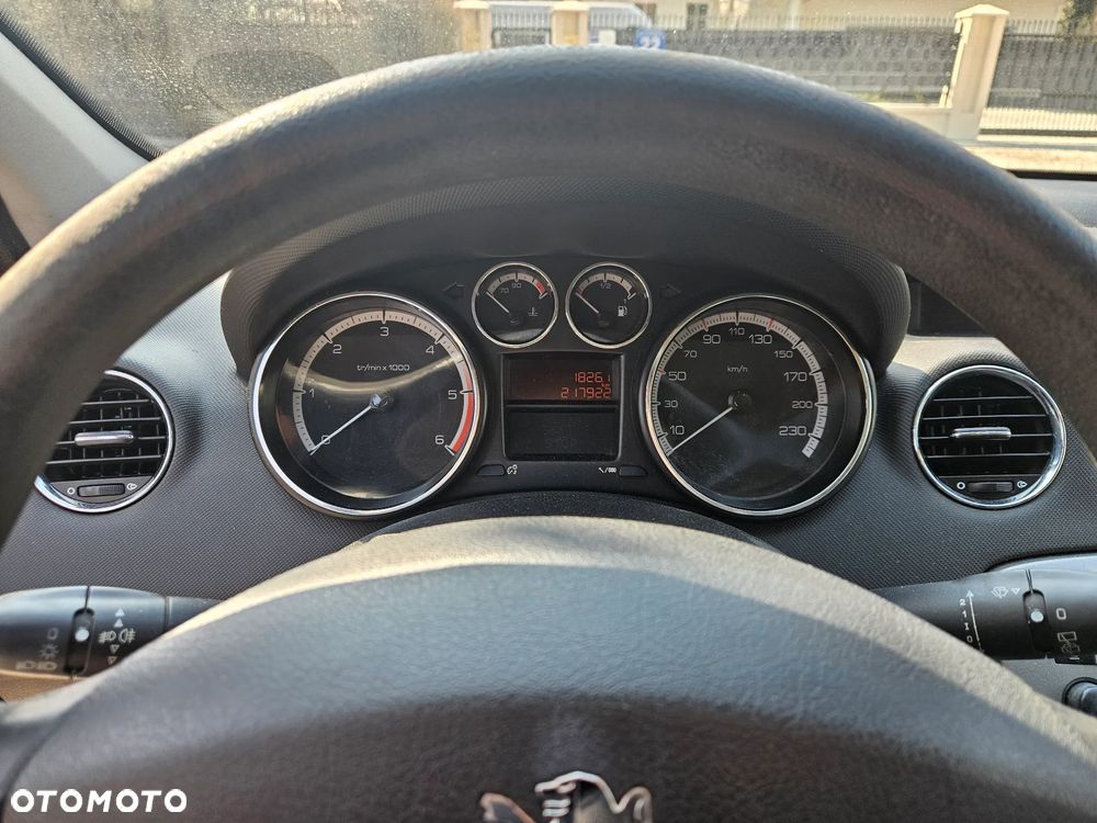 Peugeot 308 1.6 HDi Trendy - 12