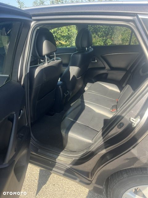 Toyota Avensis 2.2 D-CAT Prestige - 9