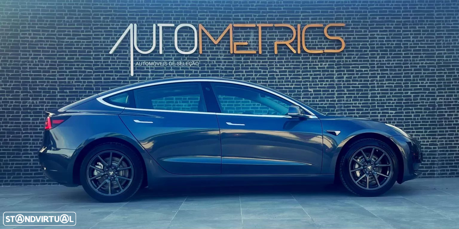 Tesla Model 3 Standard Range Plus RWD - 4