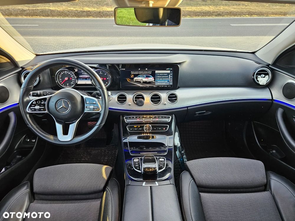 Mercedes-Benz Klasa E 200 d 9G-TRONIC Avantgarde - 25