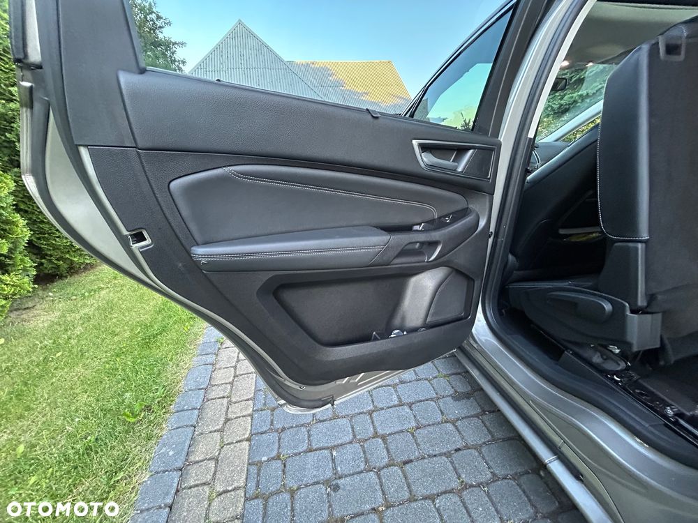 Ford S-Max - 27