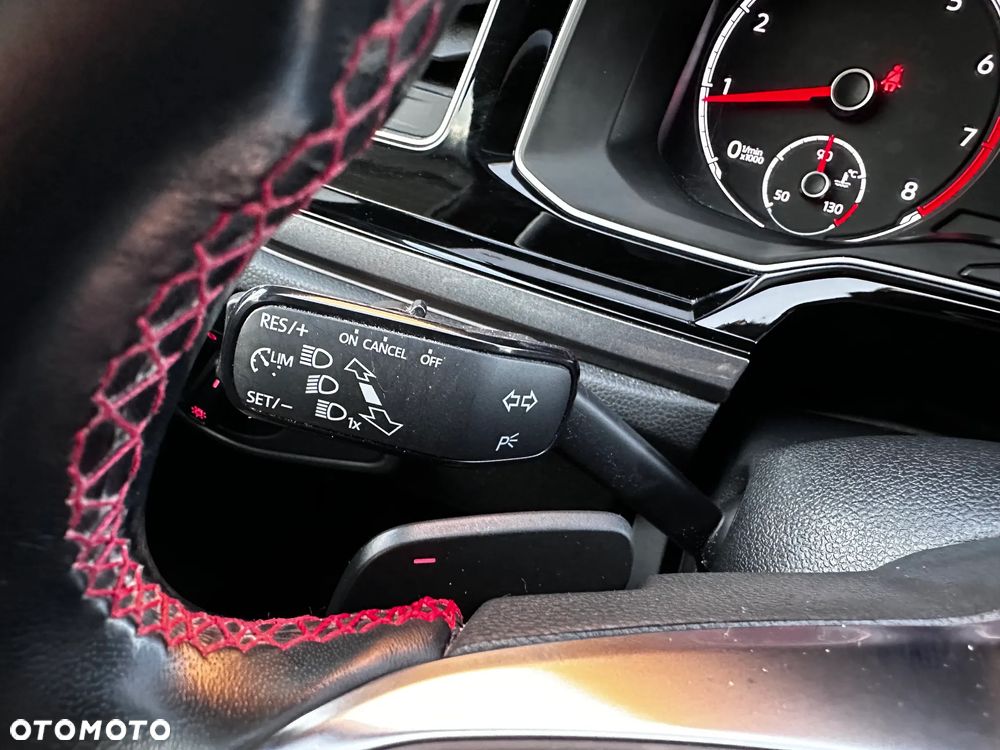 Volkswagen Polo 2.0 TSI OPF DSG GTI - 27