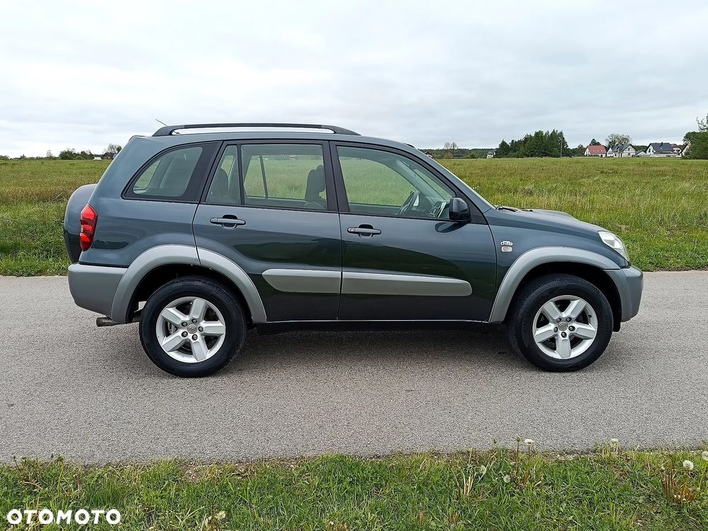 Toyota RAV4 D-4D 4x4 Edition - 23