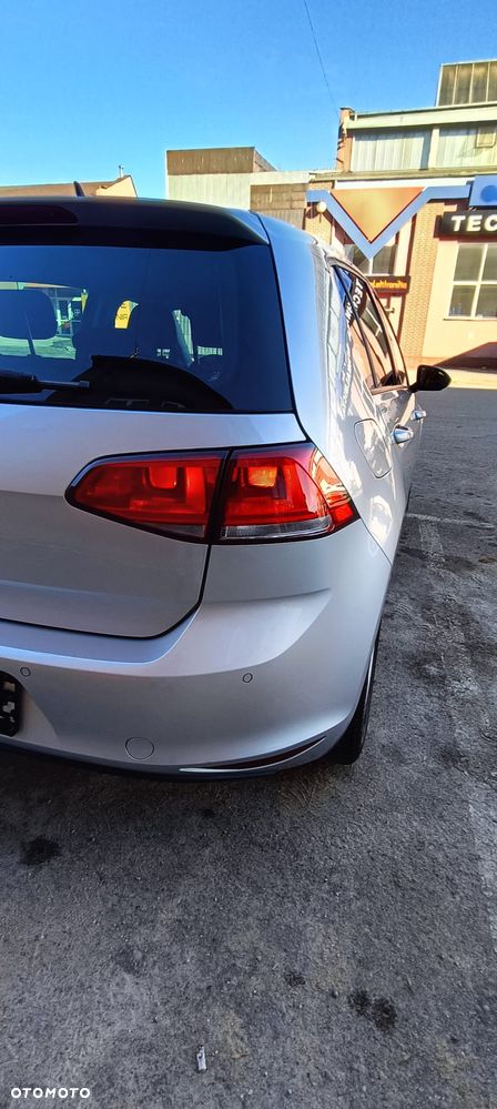Volkswagen Golf 2.0 BlueTDI DSG Comfortline - 6