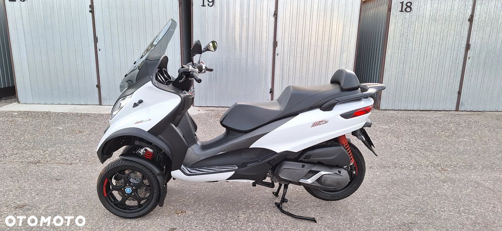Piaggio MP-3 - 3