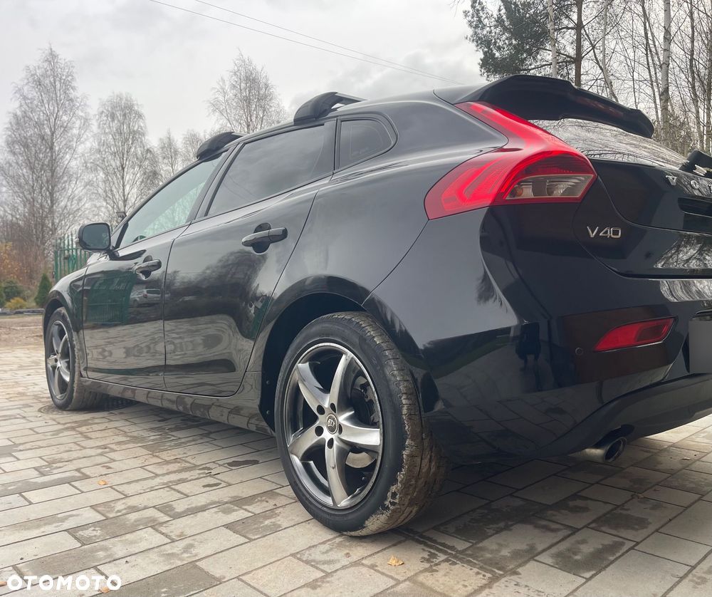 Volvo V40 - 1