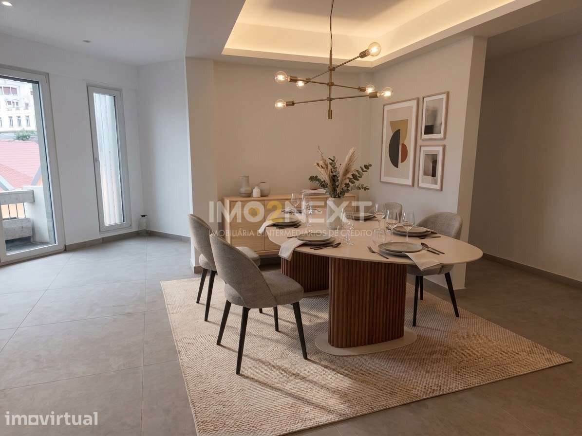 APARTAMENTO T4 || TOTALMENTE RENOVADO || CENTRO DE LEIRIA - Grande imagem: 3/12