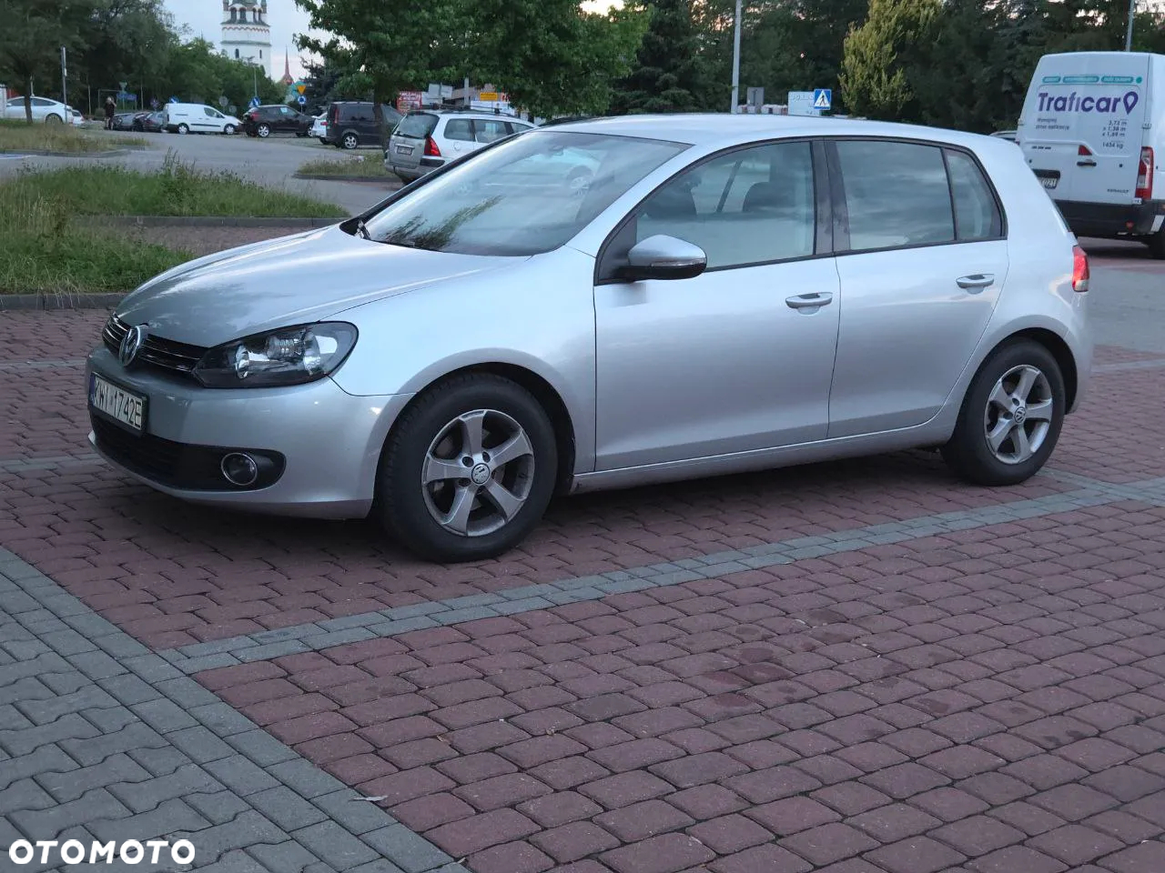 Volkswagen Golf VI 1.2 TSI Highline DSG - 4