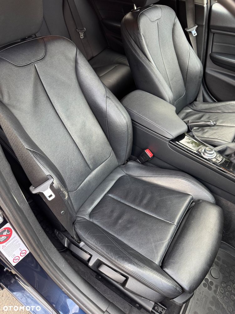 BMW Seria 3 318d - 10