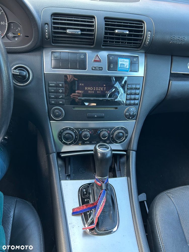 Mercedes-Benz Klasa C 200 Kompressor Automatik Avantgarde Sport Edition - 8