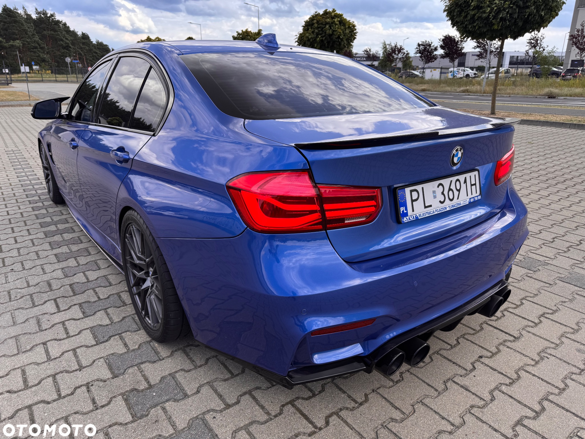 BMW Seria 3 318i Touring M Sport - 4
