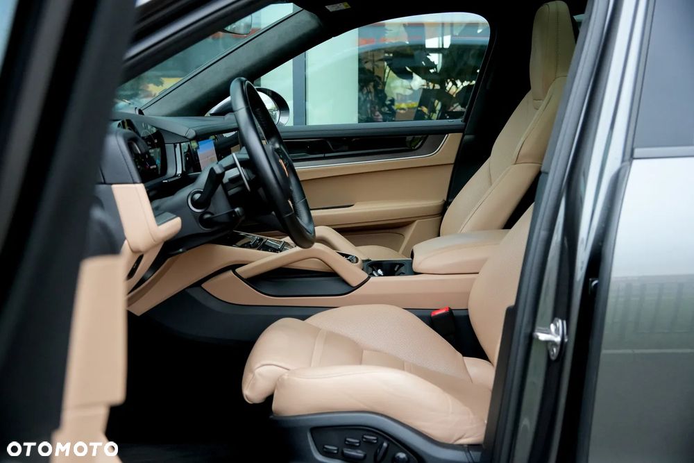 Porsche Cayenne E-Hybrid PHEV - 18
