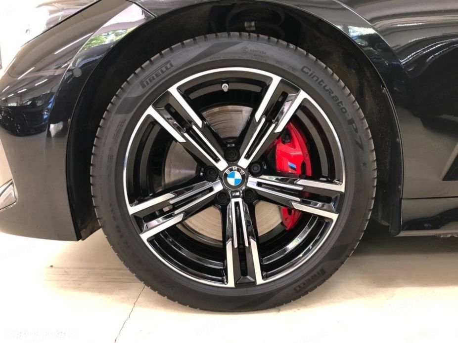 BMW Seria 3 330i xDrive M Sport sport - 13