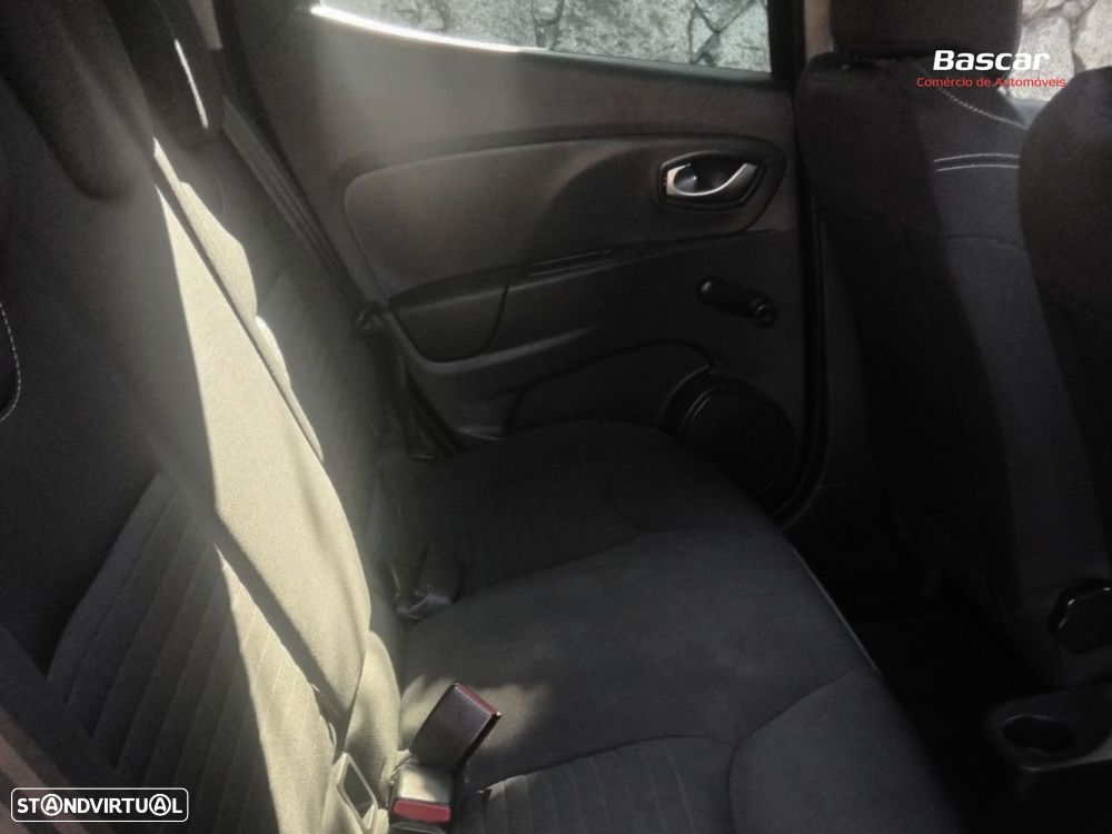 Renault Clio 1.5 dCi Limited - 13