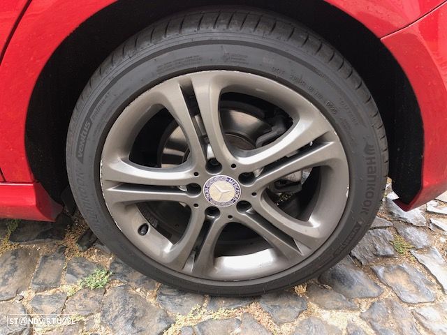 Mercedes-Benz A 180 - 23
