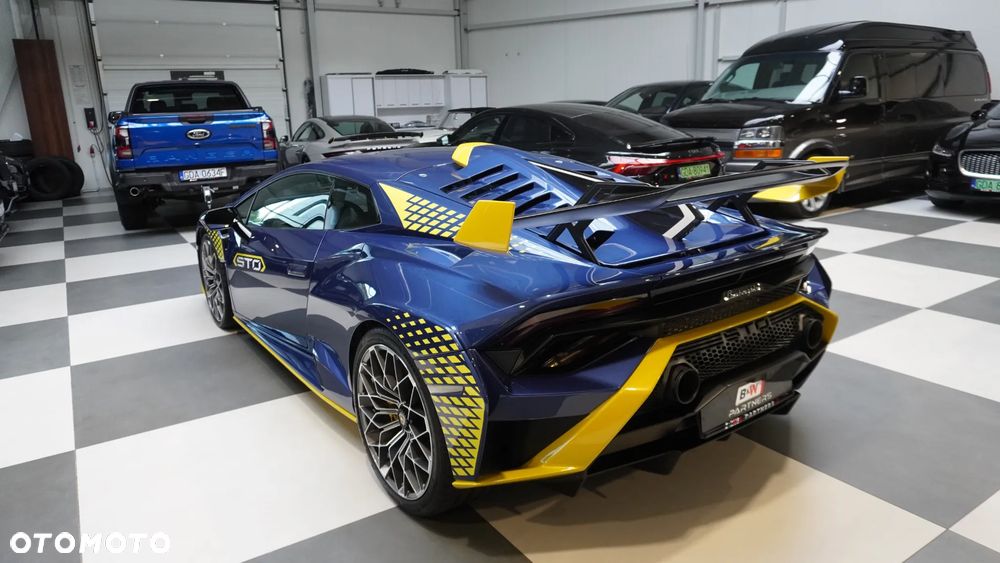 Lamborghini Huracan - 13