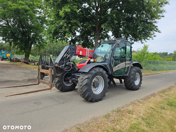 Case IH FarmLift 735