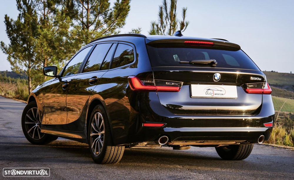 BMW 330 e Touring Aut. Sport Line - 2